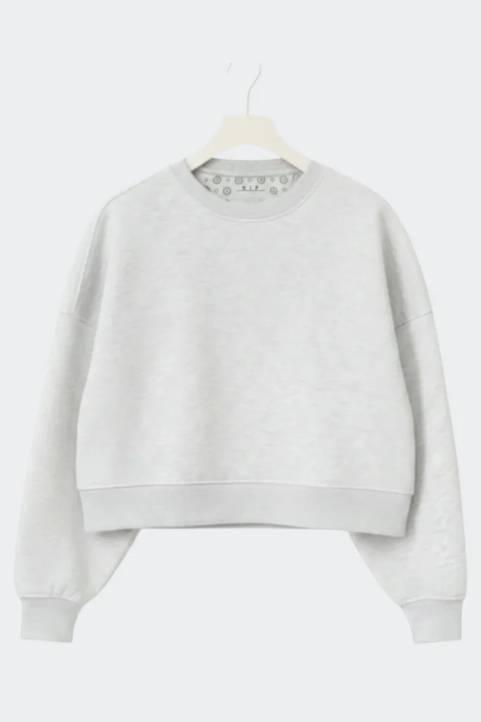 Oversized grey fleece sweatshirt with relaxed fit and printed design
