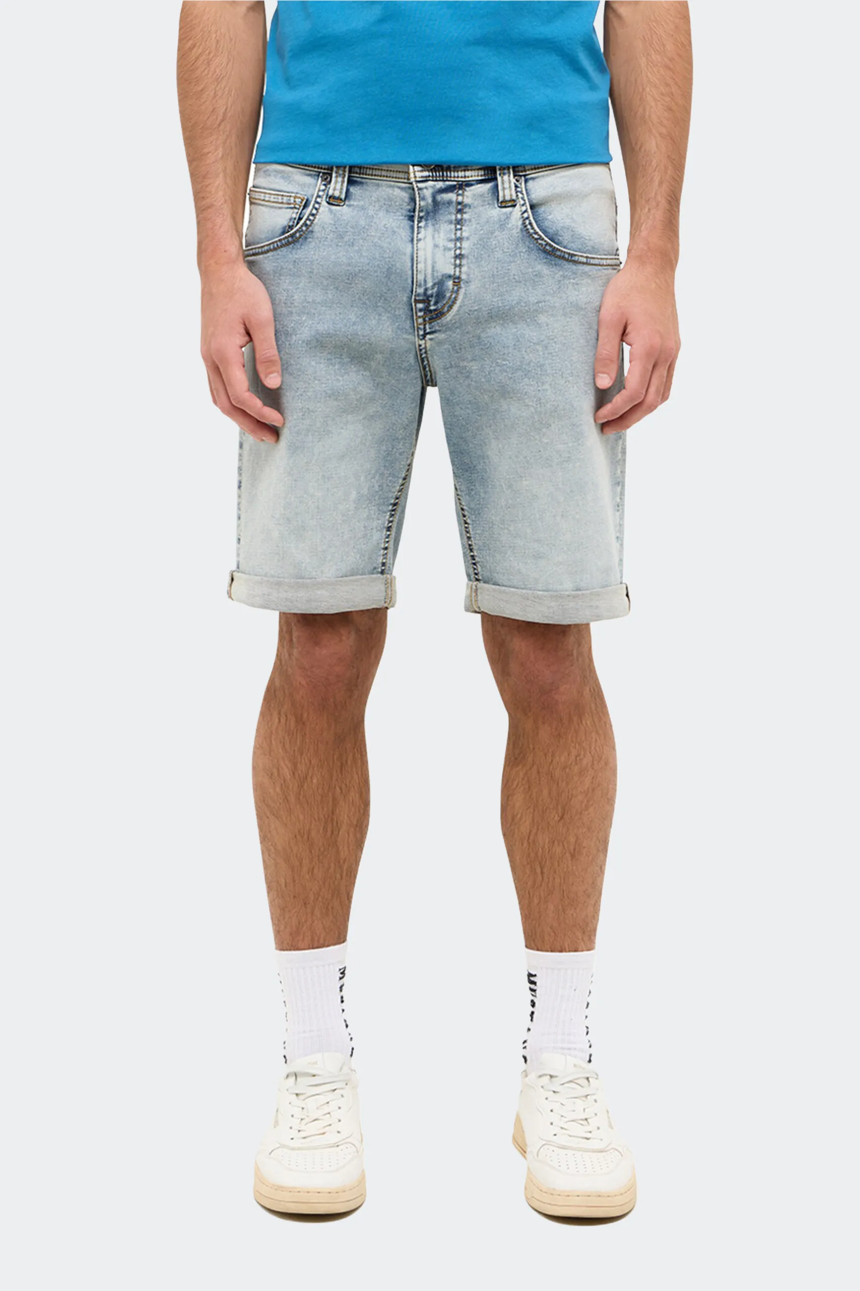 Men’s ice blue denim shorts with rolled hem