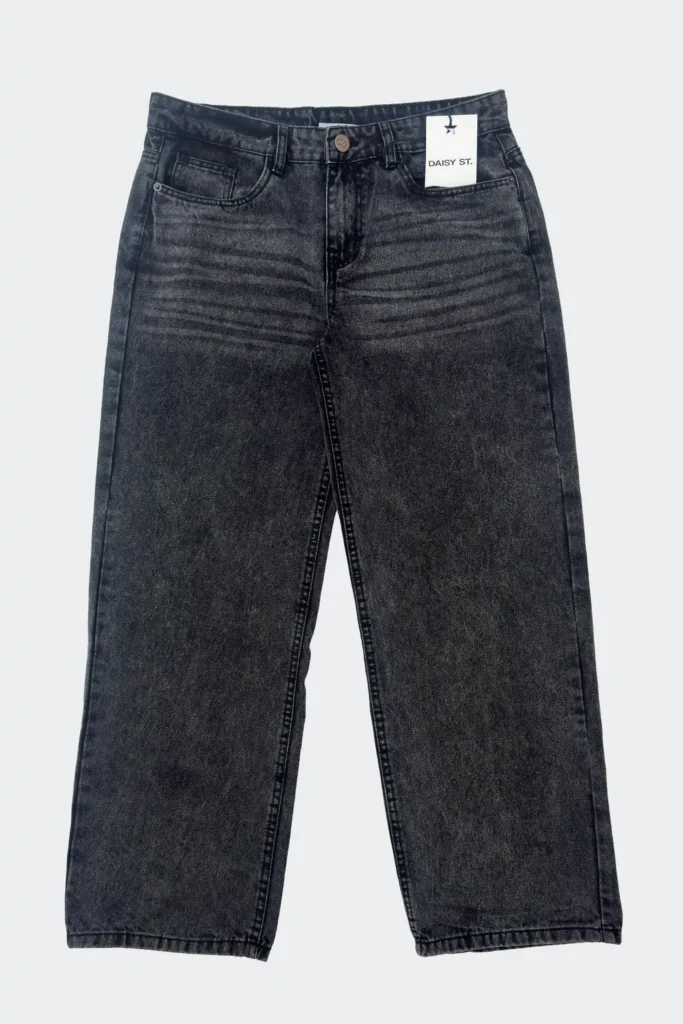 Women’s dark wash baggy denim jeans
